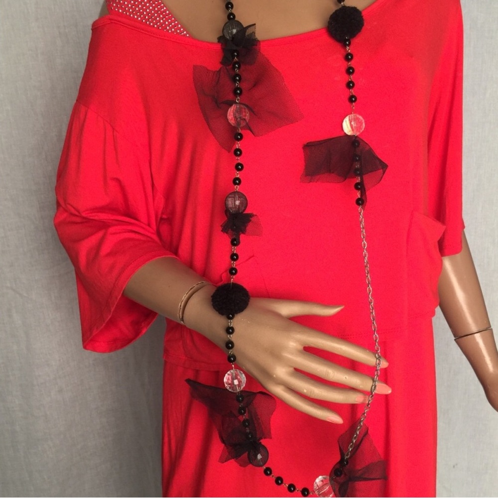 Black lace necklace - Picture 7 of 9